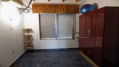 CASEROS 5175 — CASEROS 5175